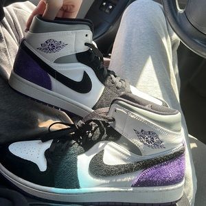 Jordan 1 Court Purple
